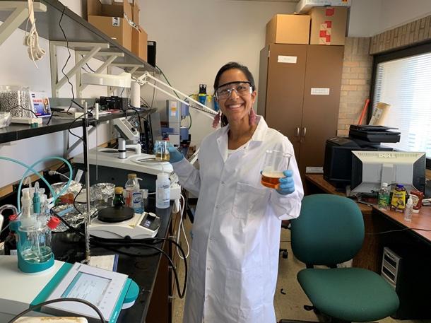 A participant in the lab during the Research Experiences for Teachers (RET) program 